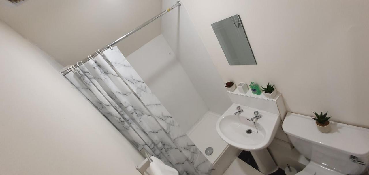 Fast Broadband, Budget Stay, Free Netflix. Cardiff Exterior foto